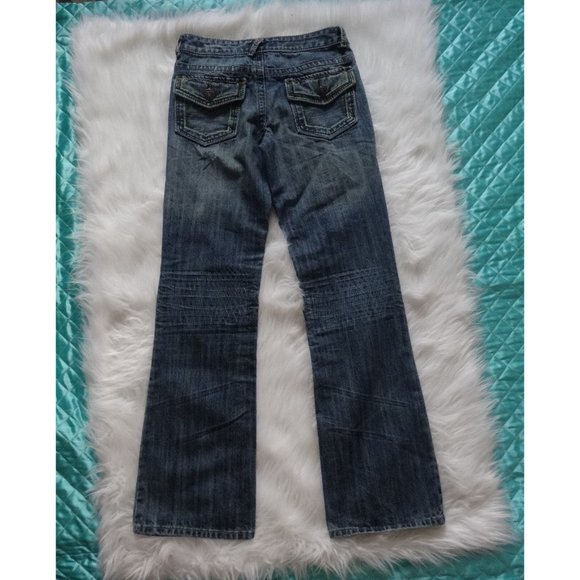 ​Womens Maxx jeans Size 9 distressed w/embroidery front legs & back​ pockets - Picture 11 of 12